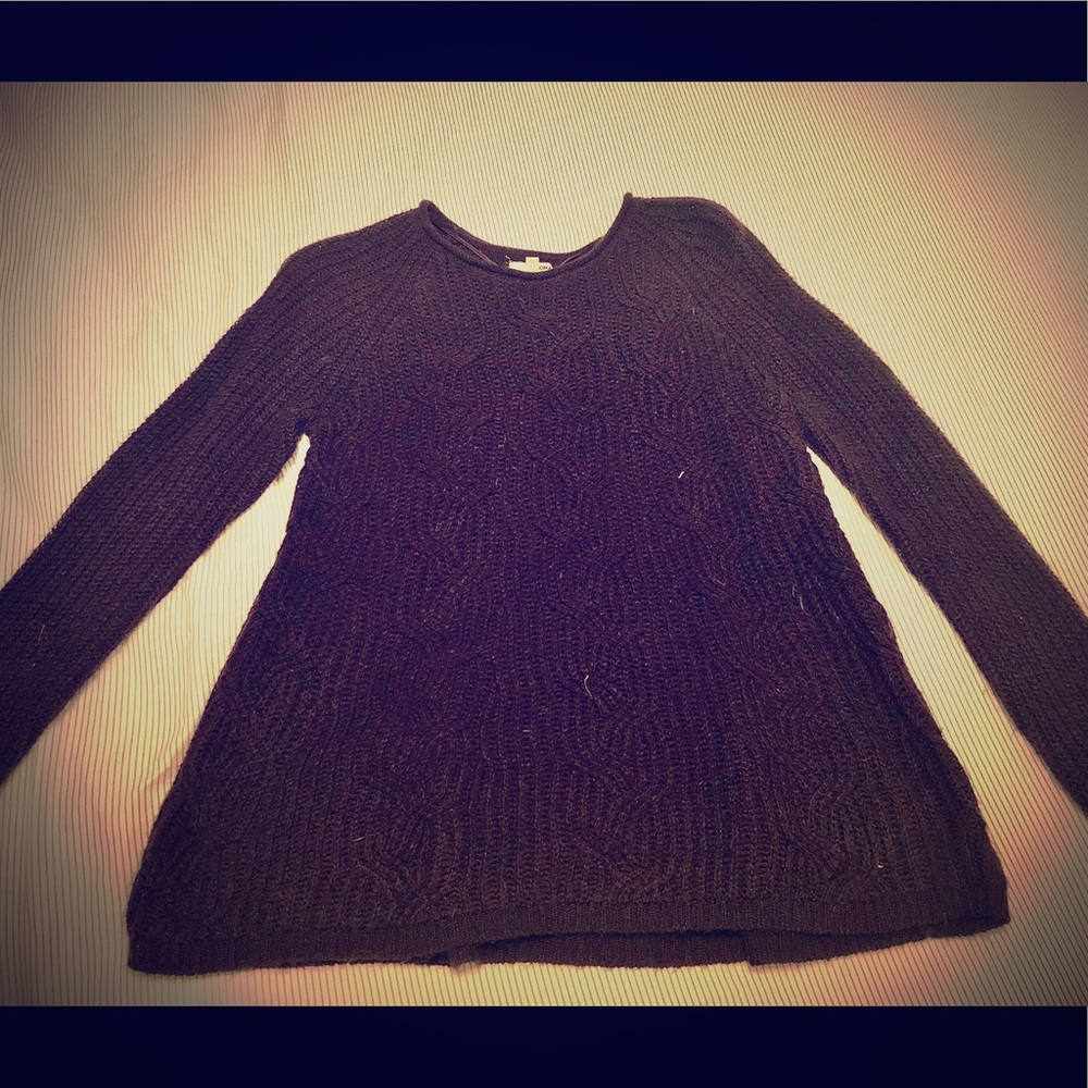 Cable knit sweater